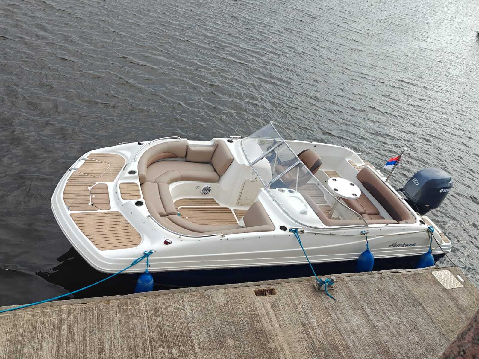 Тюнинг катера Hurricane 187 SunDeck